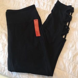 Black Target Mossimo leggings.